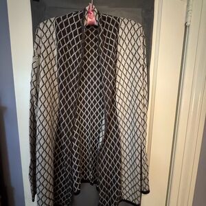 Belldini Black and Gray Diamond Pattern cardigan